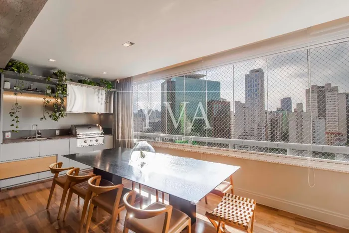 Apartamento com 3 suítes à venda em Itaim Bibi, São Paulo, por R$ 4.500.000