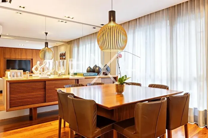 Casa de condomínio com 3 suítes à venda em Cidade Jardim, São Paulo, por R$ 6.800.000