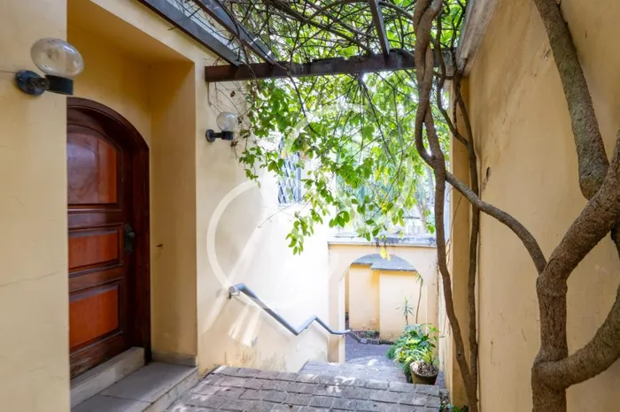 Casa com 4 suítes à venda em Jardim Guedala, São Paulo, por R$ 1.650.000 Imagem 3