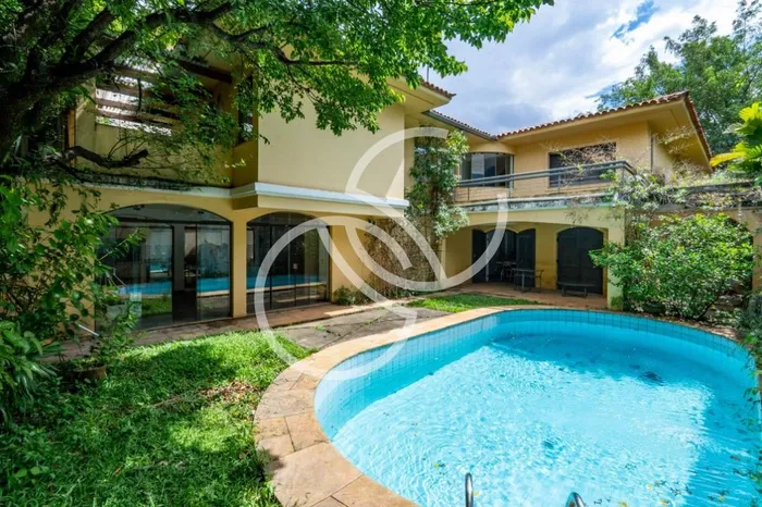 Casa com 4 suítes à venda em Jardim Guedala, São Paulo, por R$ 1.650.000