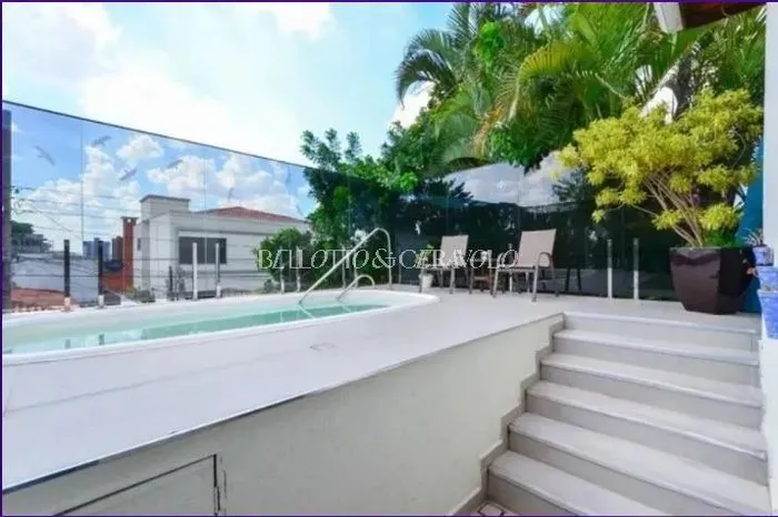 Casa com 3 suítes à venda em Indianópolis, São Paulo, por R$ 2.680.000