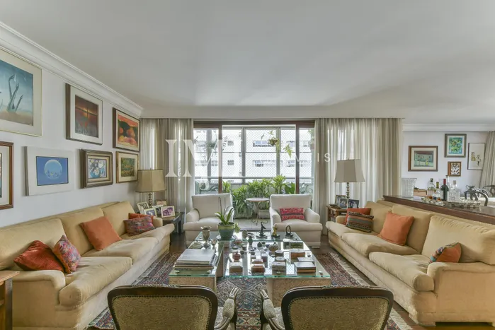 Apartamento com 2 suítes à venda em Higienópolis, São Paulo, por R$ 2.600.000