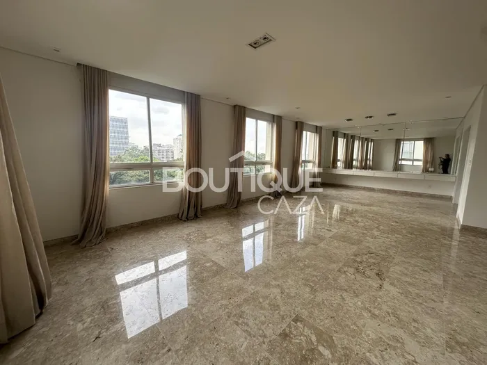 Apartamento com 1 suítes à venda em Jardim América, São Paulo, por R$ 5.300.000 Imagem 3