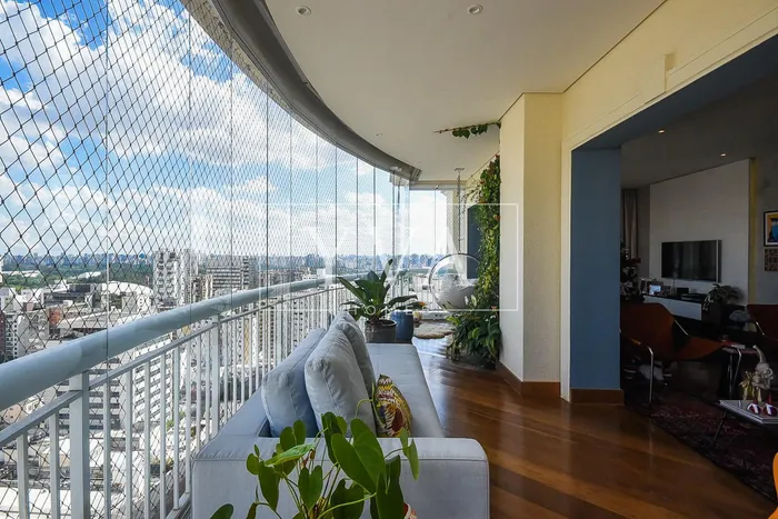 Apartamento com 3 suítes à venda em Jardim Paulista, São Paulo, por R$ 4.900.000