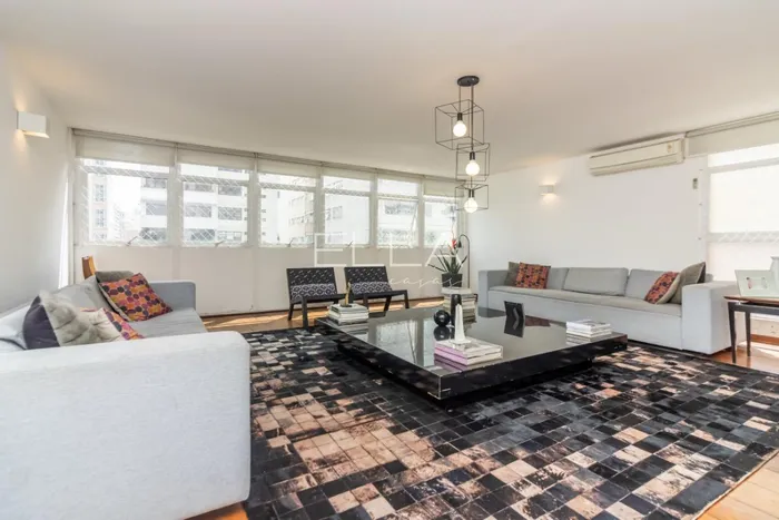 Apartamento com 3 suítes à venda em Jardim América, São Paulo, por R$ 3.990.000 Imagem 2