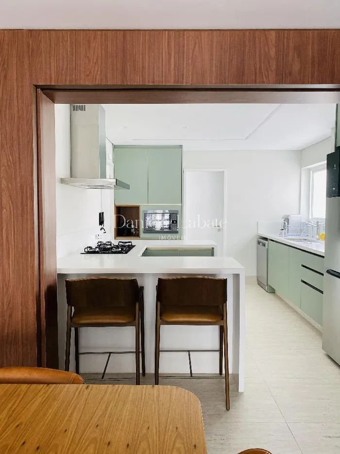 Apartamento com 1 suítes à venda em Vila Nova Conceição, São Paulo, por R$ 2.900.000 Imagem 3