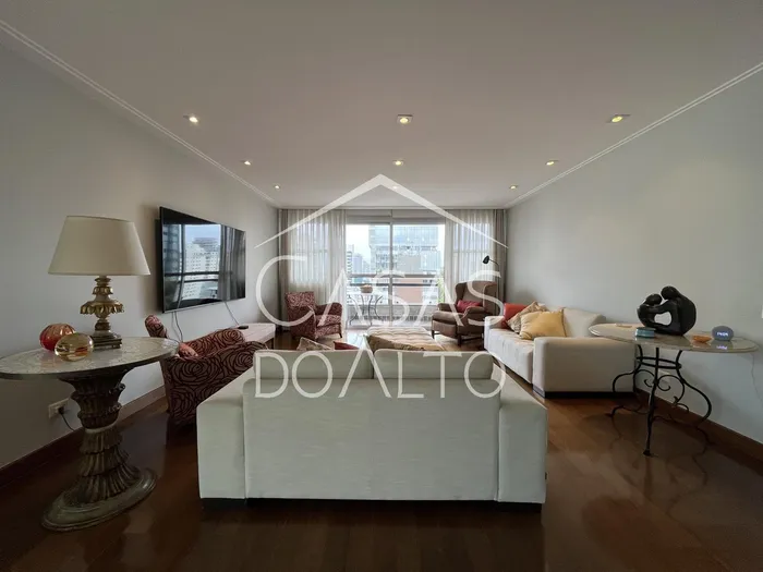 Apartamento com 1 suítes à venda em Campo Belo, São Paulo, por R$ 2.180.000 Imagem 3