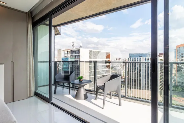 Apartamento com 2 suítes à venda em Vila Olímpia, São Paulo, por R$ 3.500.000 Imagem 3