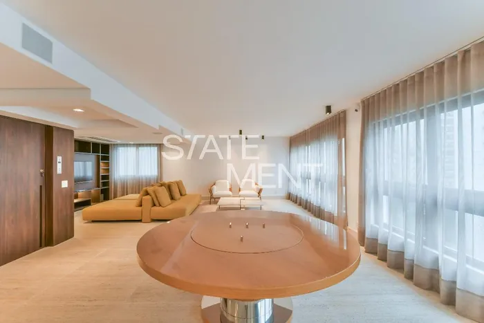 Apartamento com 2 suítes à venda em Jardim América, São Paulo, por R$ 4.200.000 Imagem 3