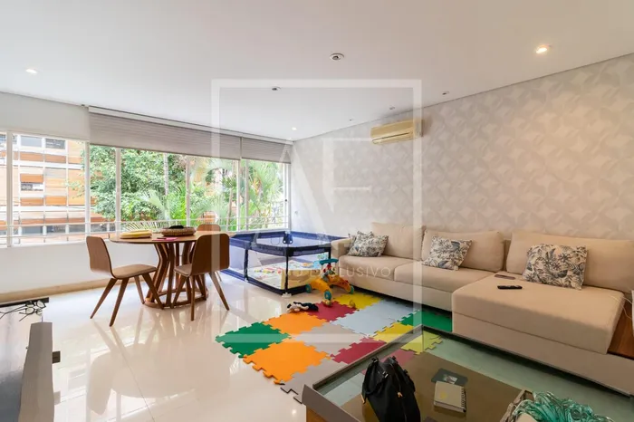 Apartamento com 2 suítes à venda em Cerqueira César, São Paulo, por R$ 2.390.000