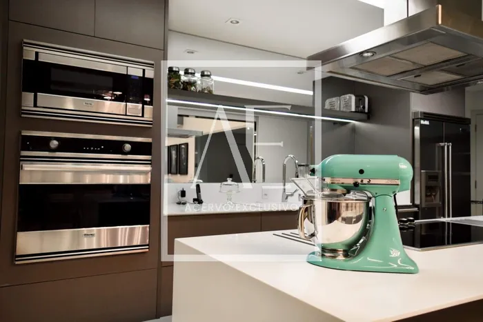 Apartamento com 4 suítes à venda em Campo Belo, São Paulo, por R$ 7.950.000 Imagem 2