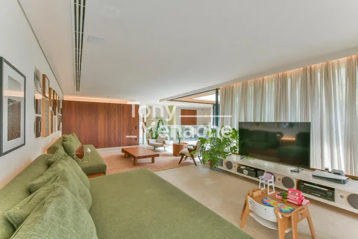 Apartamento com 2 suítes à venda em Jardim Europa, São Paulo, por R$ 7.830.000 Imagem 2