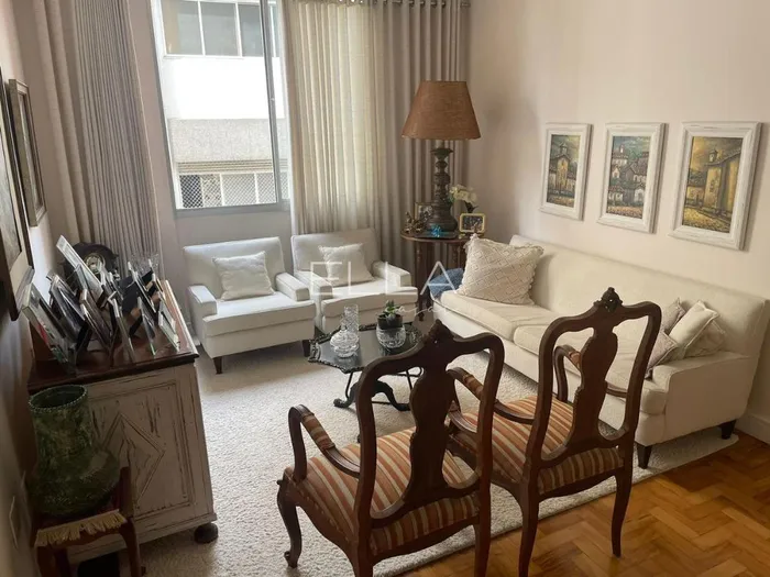 Apartamento com 2 suítes à venda em Itaim Bibi, São Paulo, por R$ 1.300.000