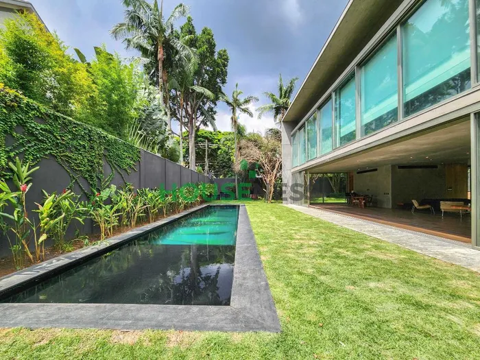 Casa com 3 suítes à venda em Jardim América, São Paulo, por R$ 50.000.000 Imagem 2