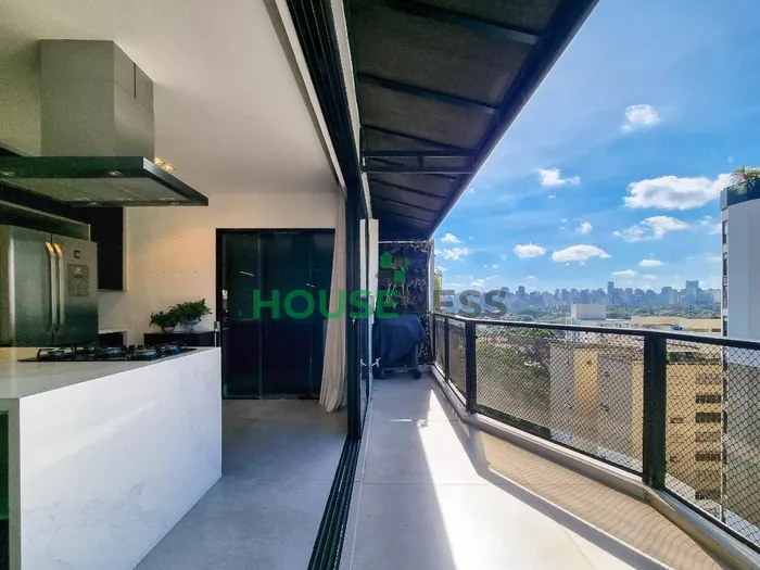 Cobertura com 3 suítes à venda em Itaim Bibi, São Paulo, por R$ 4.800.000