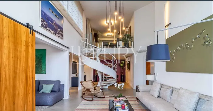 Apartamento com 3 suítes à venda em Itaim Bibi, São Paulo, por R$ 7.400.000