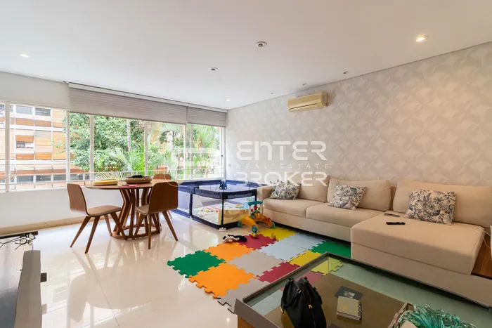 Apartamento com 2 suítes à venda em Cerqueira César, São Paulo, por R$ 2.250.000