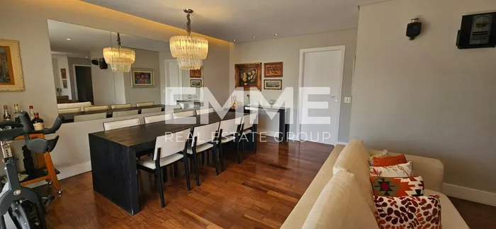 Apartamento com 2 suítes à venda em Real Parque, São Paulo, por R$ 2.300.000 Imagem 2