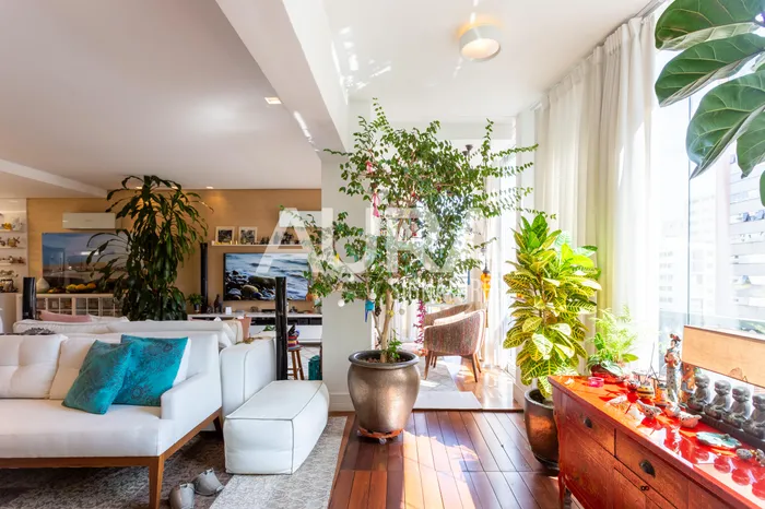 Apartamento com 2 suítes à venda em Jardim América, São Paulo, por R$ 3.550.000