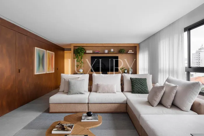 Apartamento com 2 suítes à venda em Sumaré, São Paulo, por R$ 3.000.000 Imagem 2