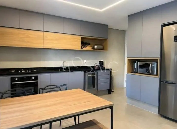 Apartamento com 3 suítes à venda em Campo Belo, São Paulo, por R$ 3.200.000
