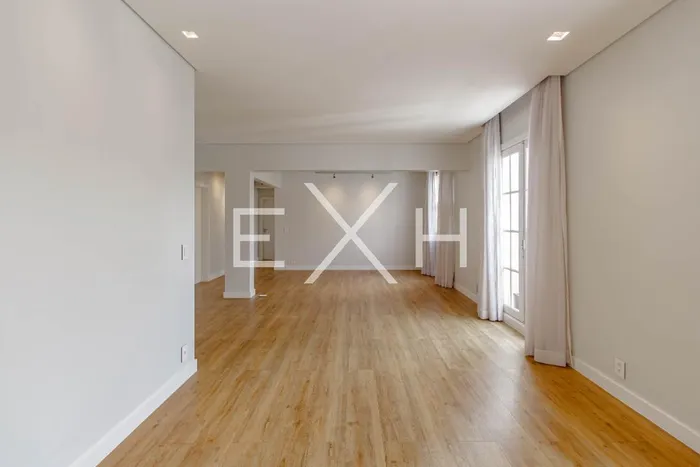 Apartamento com 1 suítes à venda em Jardim América, São Paulo, por R$ 3.400.000 Imagem 2