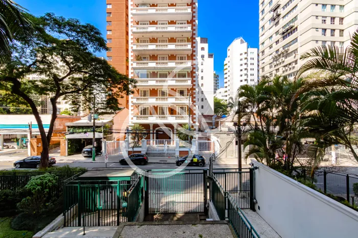 Apartamento com 1 suítes à venda em Jardim América, São Paulo, por R$ 3.400.000 Imagem 2