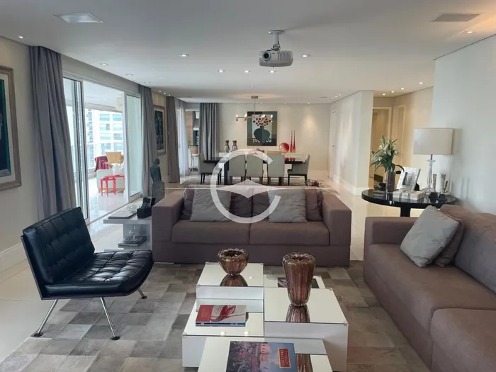 Apartamento com 4 suítes à venda em Campo Belo, São Paulo, por R$ 10.300.000