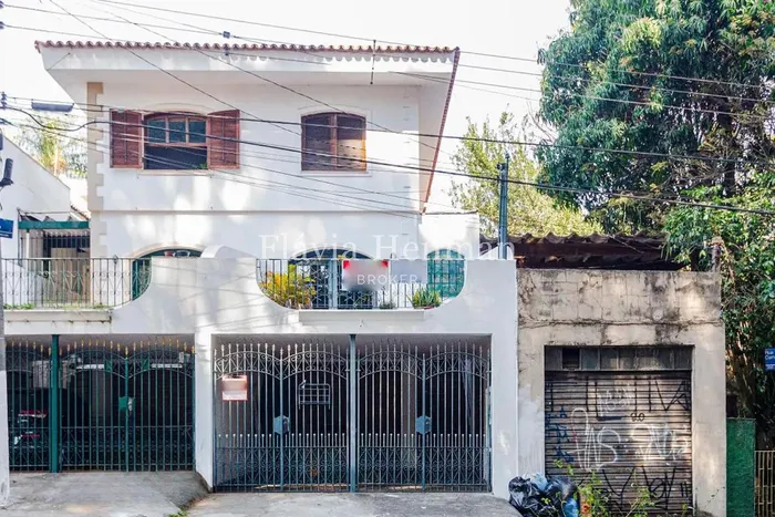 Casa com 1 suítes à venda em Alto de Pinheiros, São Paulo, por R$ 1.370.000 Imagem 2