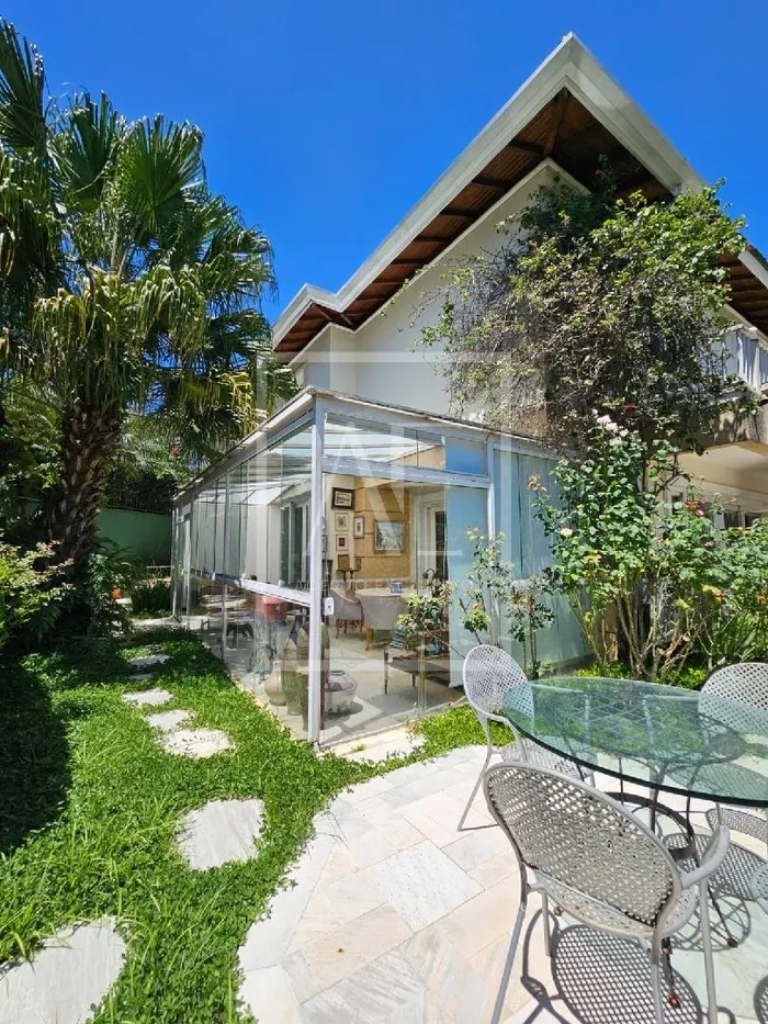 Casa de condomínio com 2 suítes à venda em Cidade Jardim, São Paulo, por R$ 4.990.000