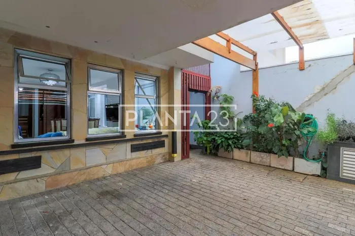 Casa com 6 suítes à venda em Itaim Bibi, São Paulo, por R$ 1.480.000