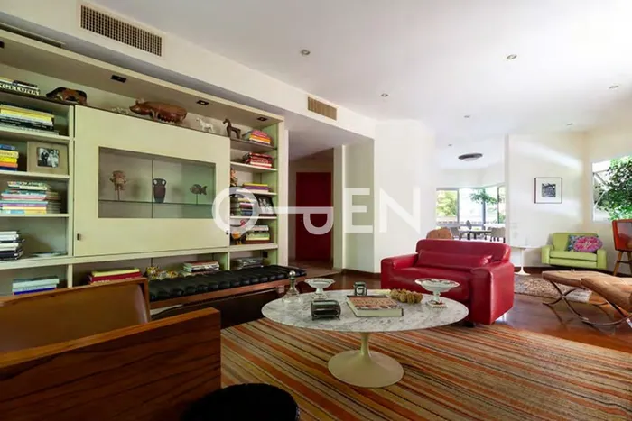 Apartamento com 3 suítes à venda em Itaim Bibi, São Paulo, por R$ 3.800.000