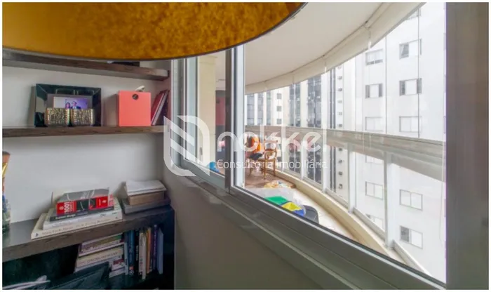 Apartamento com 3 suítes à venda em Moema, São Paulo, por R$ 2.350.000 Imagem 2