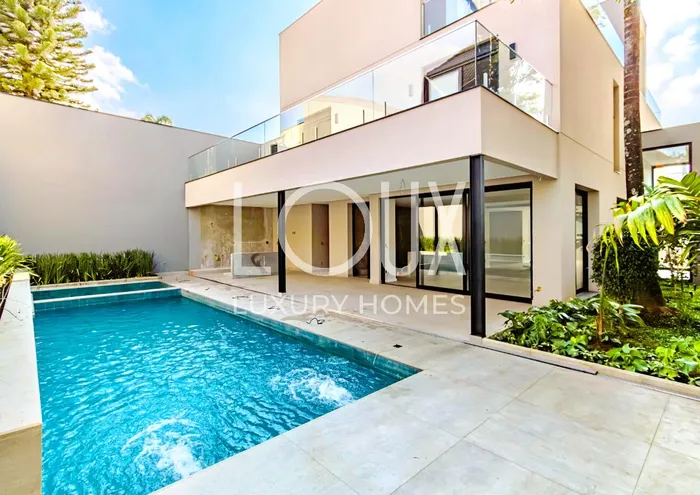 Casa com 4 suítes à venda em Jardim Luzitania, São Paulo, por R$ 13.600.000