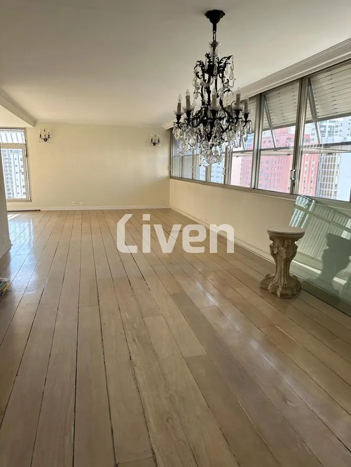 Apartamento com 1 suítes à venda em Jardim América, São Paulo, por R$ 2.600.000