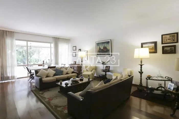 Casa com 3 suítes à venda em Vila Madalena, São Paulo, por R$ 3.500.000