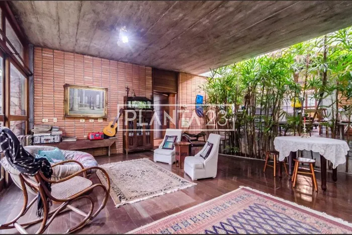 Casa com 3 suítes à venda em Alto de Pinheiros, São Paulo, por R$ 4.225.000 Imagem 3
