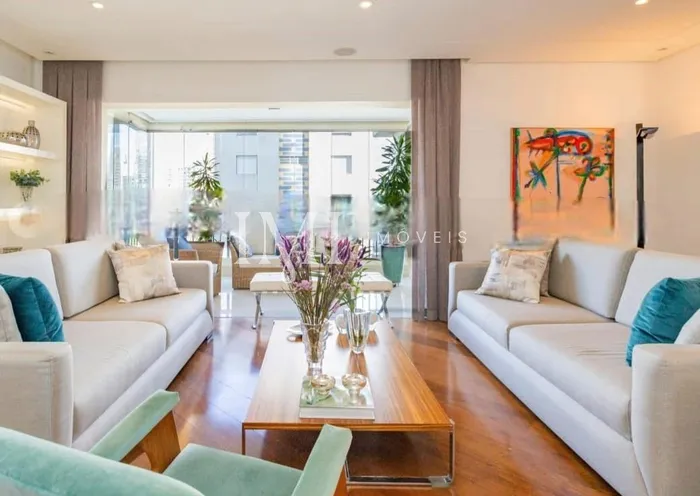 Apartamento com 3 suítes à venda em Santa Cecília, São Paulo, por R$ 3.850.000