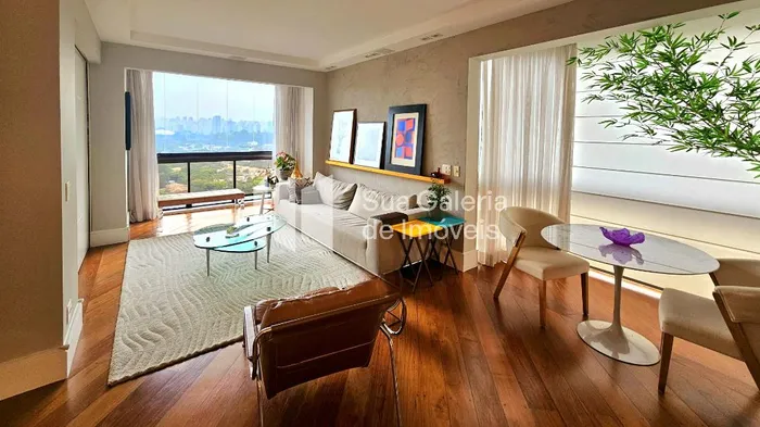 Apartamento com 3 suítes à venda em Itaim Bibi, São Paulo, por R$ 3.800.000