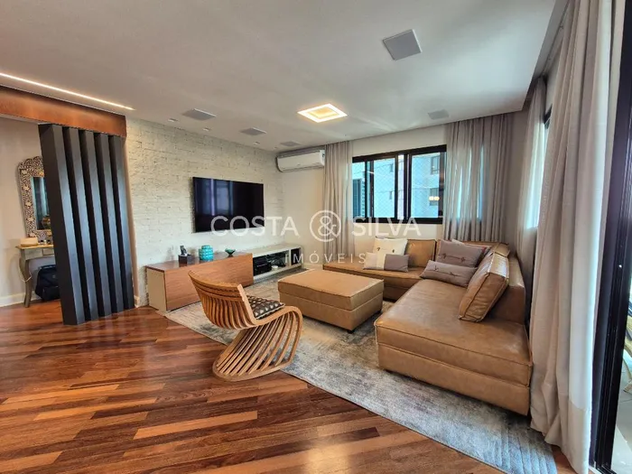 Apartamento com 4 suítes à venda em Panamby, São Paulo, por R$ 2.300.000 Imagem 2