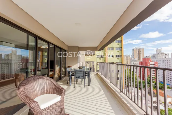 Apartamento com 3 suítes à venda em Vila Mariana, São Paulo, por R$ 3.500.000