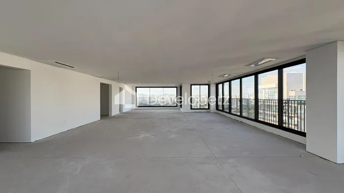 Apartamento com 4 suítes à venda em Moema, São Paulo, por R$ 18.774.000 Imagem 3