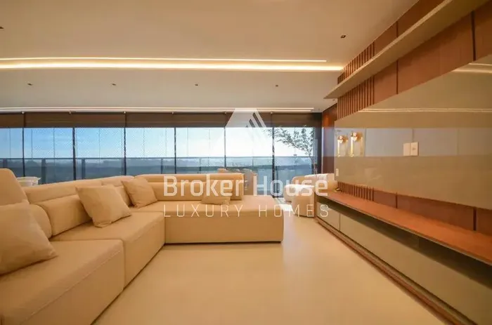 Apartamento com 3 suítes à venda em Panamby, São Paulo, por R$ 4.690.000 Imagem 2