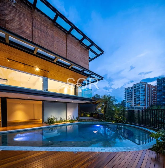 Casa de condomínio com 3 suítes à venda em Panamby, São Paulo, por R$ 8.300.000