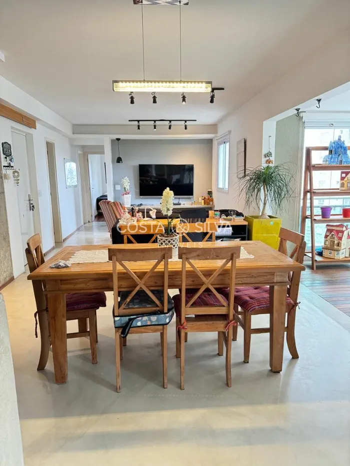 Apartamento com 3 suítes à venda em Morumbi, São Paulo, por R$ 1.200.000