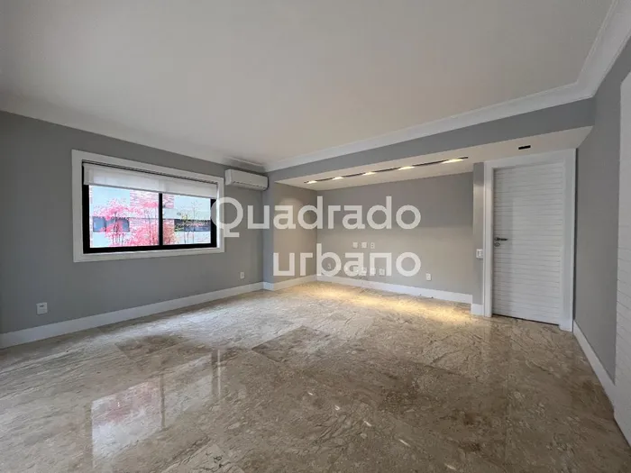 Apartamento com 3 suítes à venda em Vila Nova Conceição, São Paulo, por R$ 4.500.000 Imagem 2