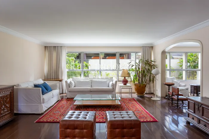 Apartamento com 3 suítes à venda em Itaim Bibi, São Paulo, por R$ 6.000.000