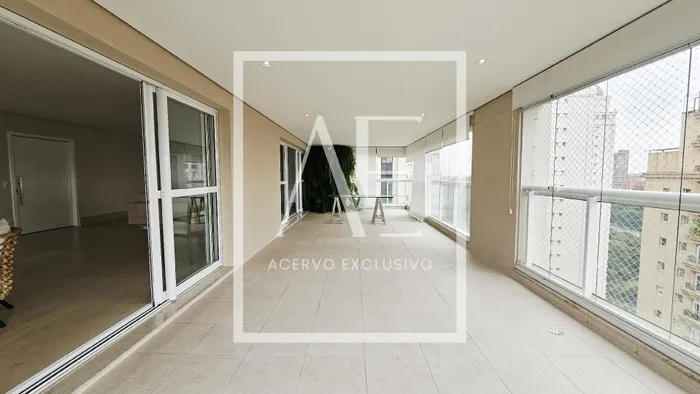 Apartamento com 4 suítes à venda em Panamby, São Paulo, por R$ 7.500.000