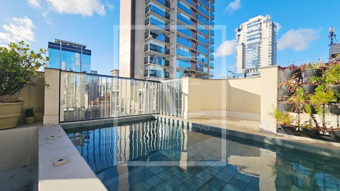 Cobertura com 1 suítes à venda em Vila Olímpia, São Paulo, por R$ 2.890.000