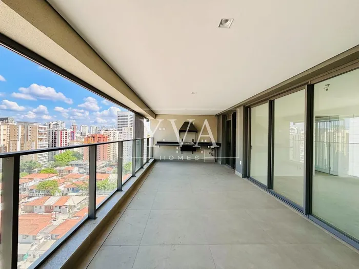 Apartamento com 3 suítes à venda em Vila Olímpia, São Paulo, por R$ 4.290.000
